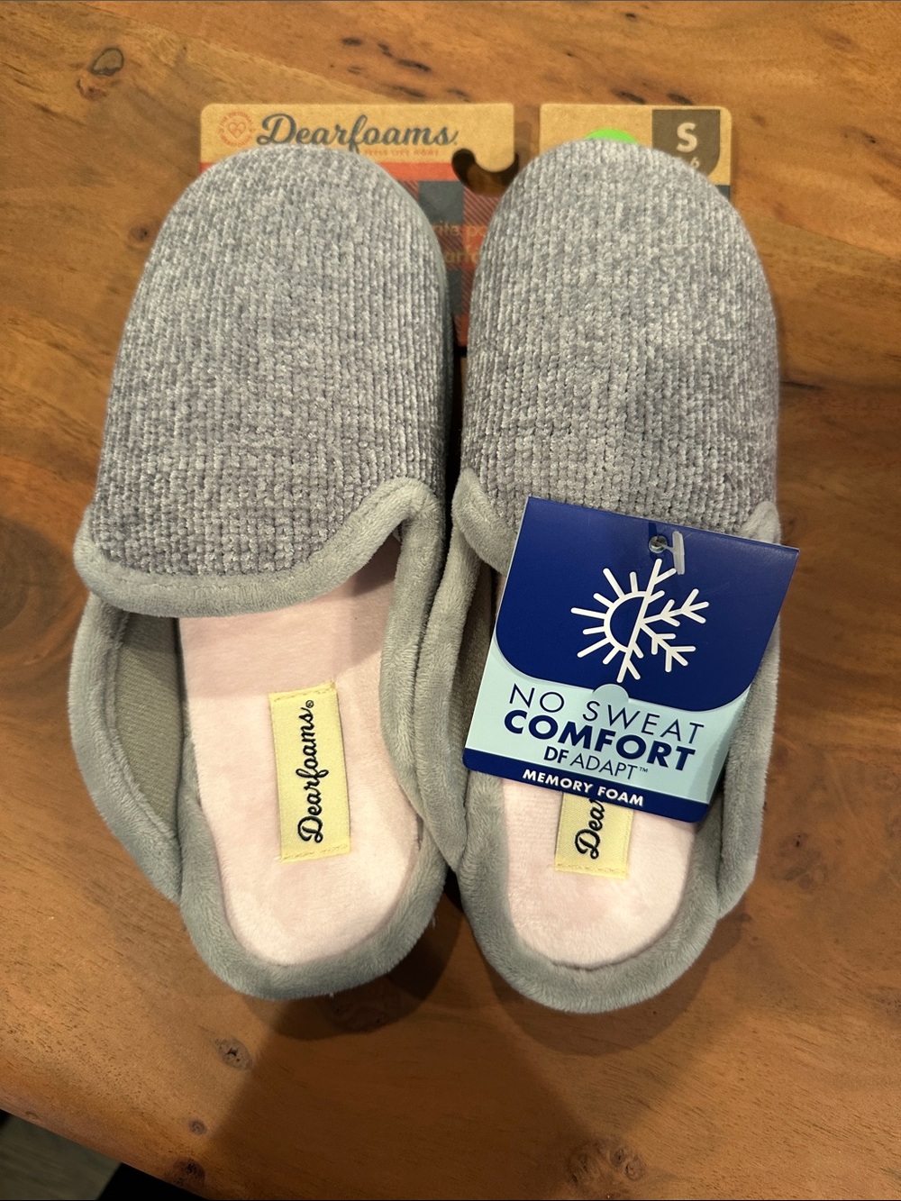 dearfoams Gray Knit Slippers with Soft Pink Lining